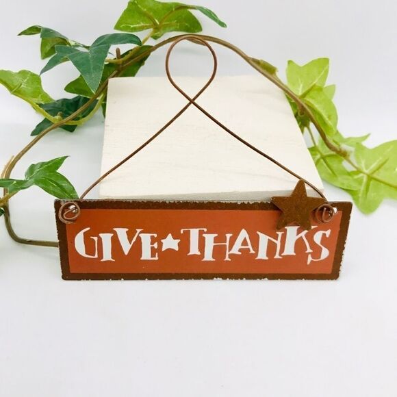 Thanksgiving Ornament Home Motivational Sign New - Picture 8 of 12